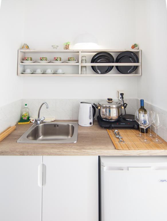 Alea Apartments Науса Екстериор снимка