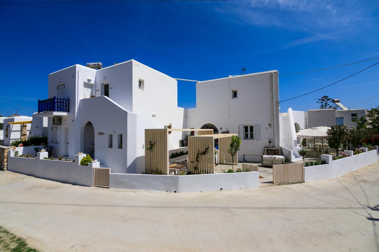 Alea Apartments Науса Екстериор снимка